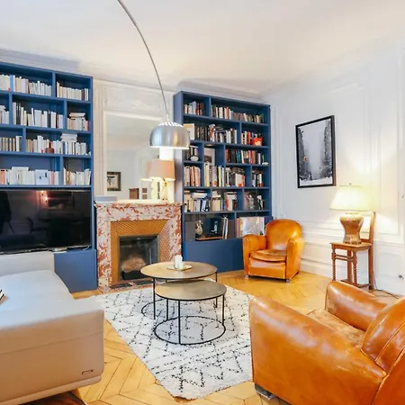 아파트 Charming And Chic - Close To The Eiffel Tower 파리